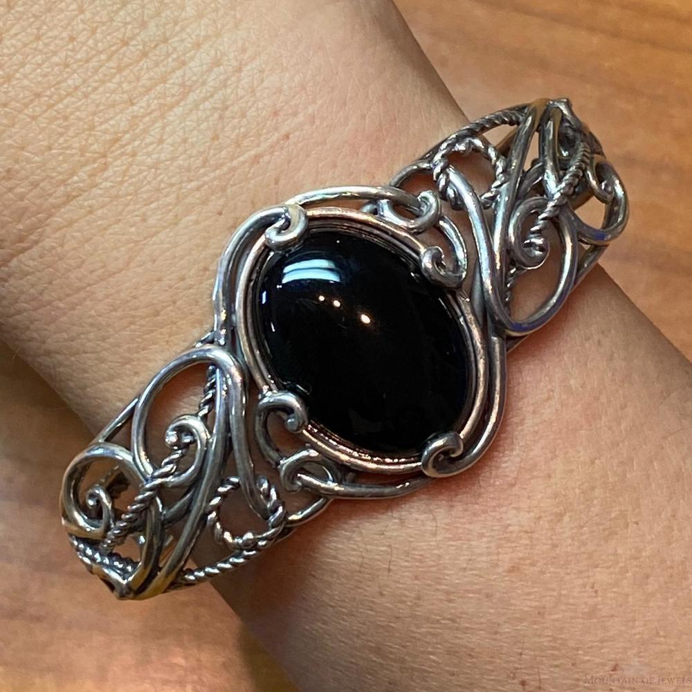 Carolyn Pollack Sterling Silver Large Oval Onyx Decorated Bracelet For Women